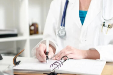 Київські лікарі врятували дитину з рідкісними вадами дихальних шляхів та стравоходу