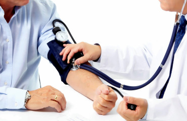 Вариабельность артериального давления у пациентов с сахарным диабетом и гипертензией:  рекомендации по лечению и роль амлодипина